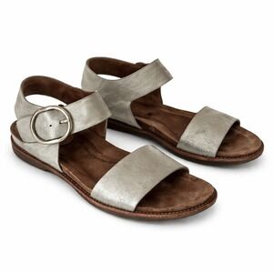 Sofft Bali Size 9 Silver Leather Sandals Metallic Walking Comfort Shoe